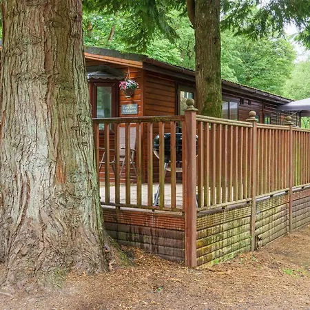 Three Trees - Hot Tub & Dog-friendly - White Cross Bay * Windermere
