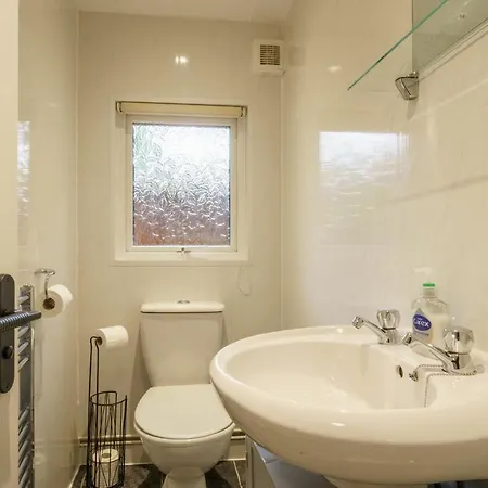 Three Trees - Hot Tub & Dog-friendly - White Cross Bay * Windermere